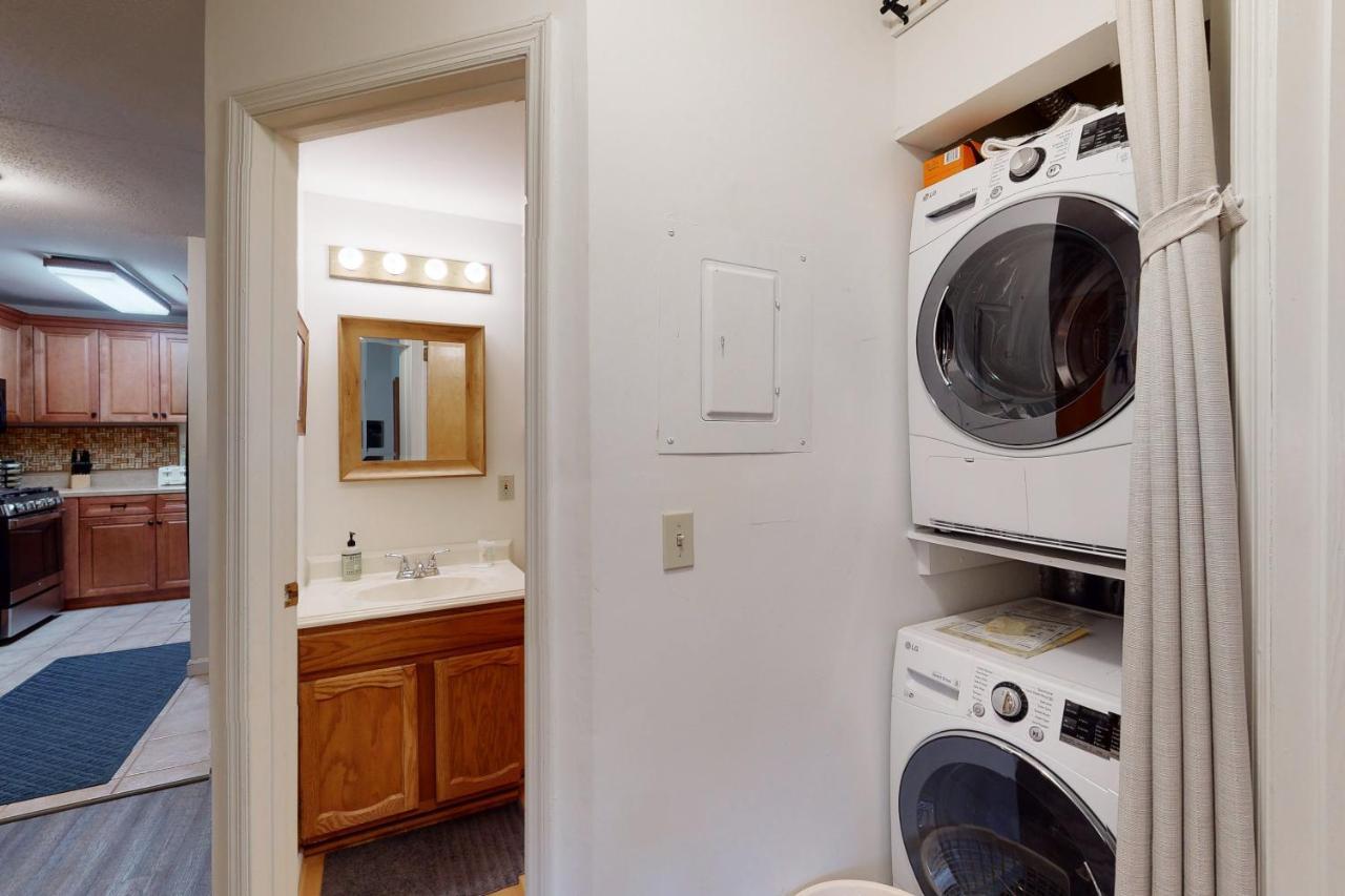 Brookhaven Condos Ludlow Extérieur photo